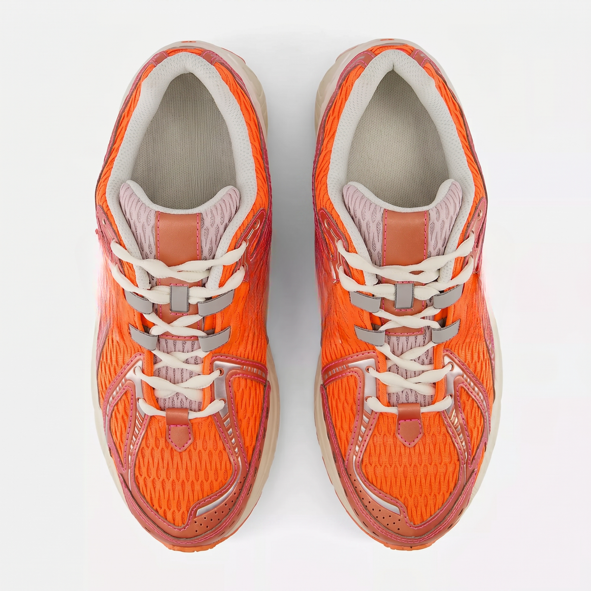 1906R Tangerine Heat with Stone Pink