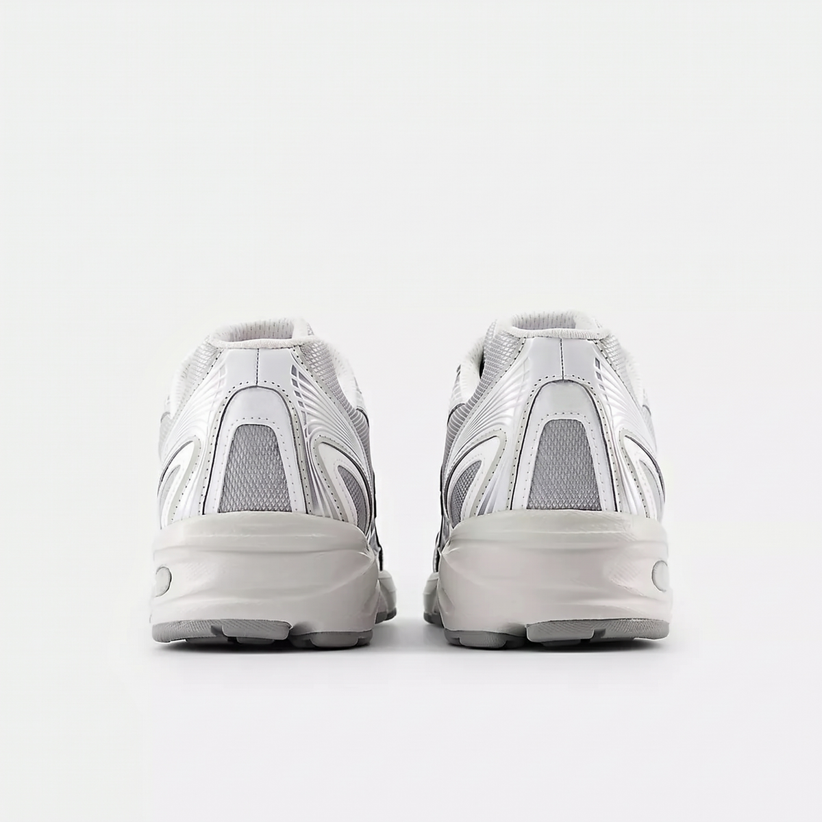 740 Metallic Silver