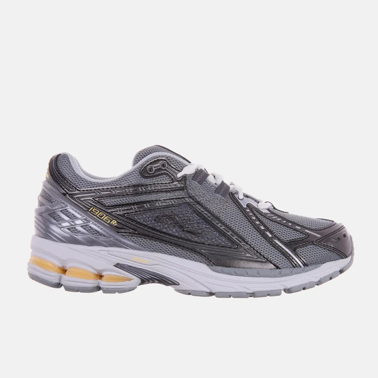 1906R Unisex Sneakers Metallic Gray Black