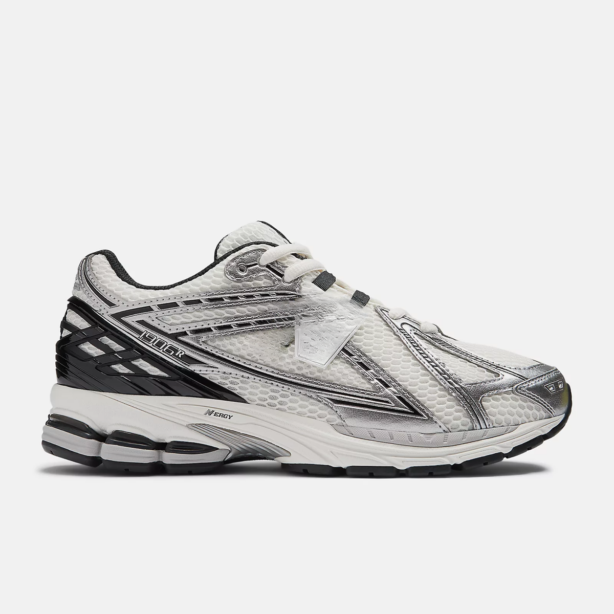 1906R Light Silver Metallic with White and Sea Salt