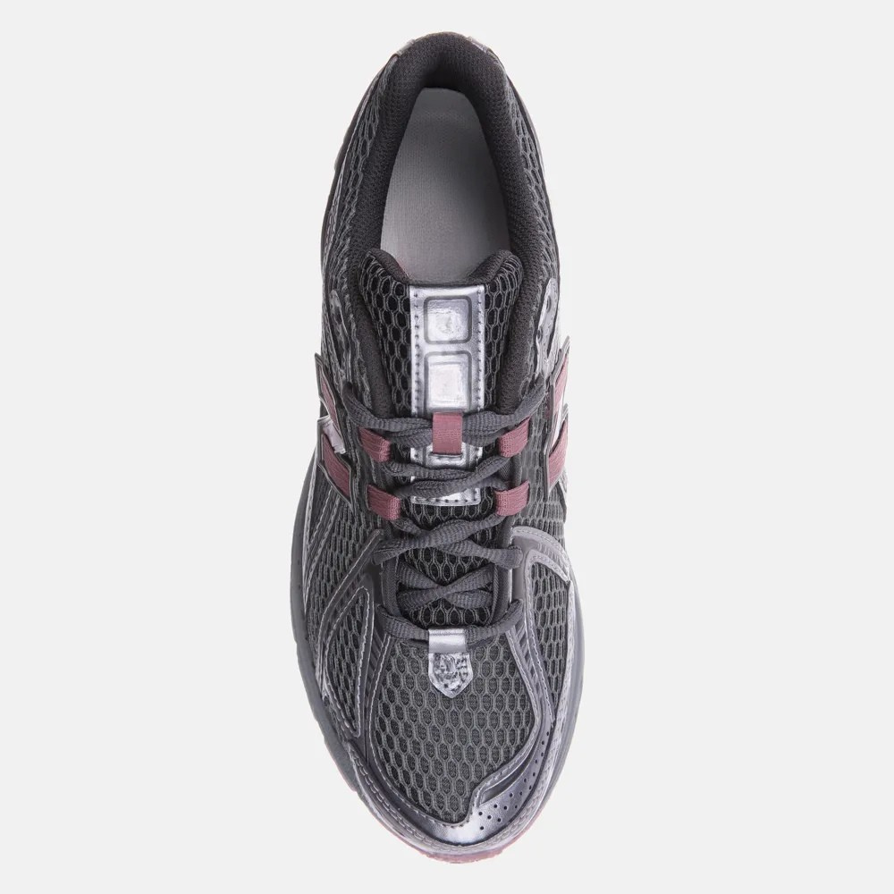 1906R Unisex Sneakers Metallic Silver  Antique Rose