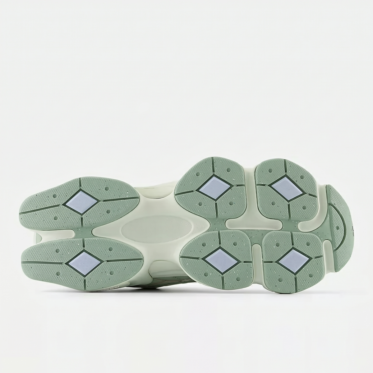 9060 Mosaic Green with Sea Salt