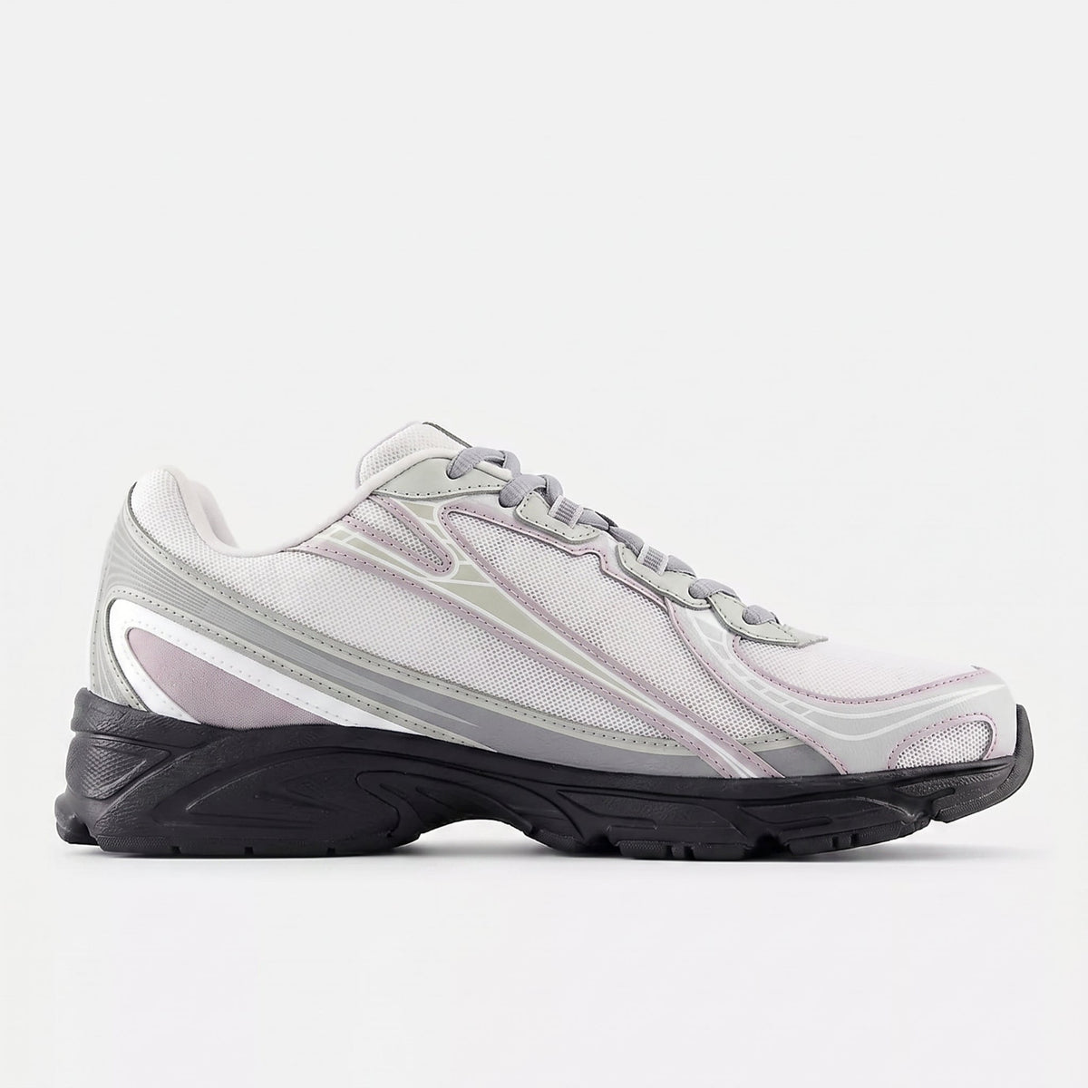 740 SIilver Metallic with Raincloud