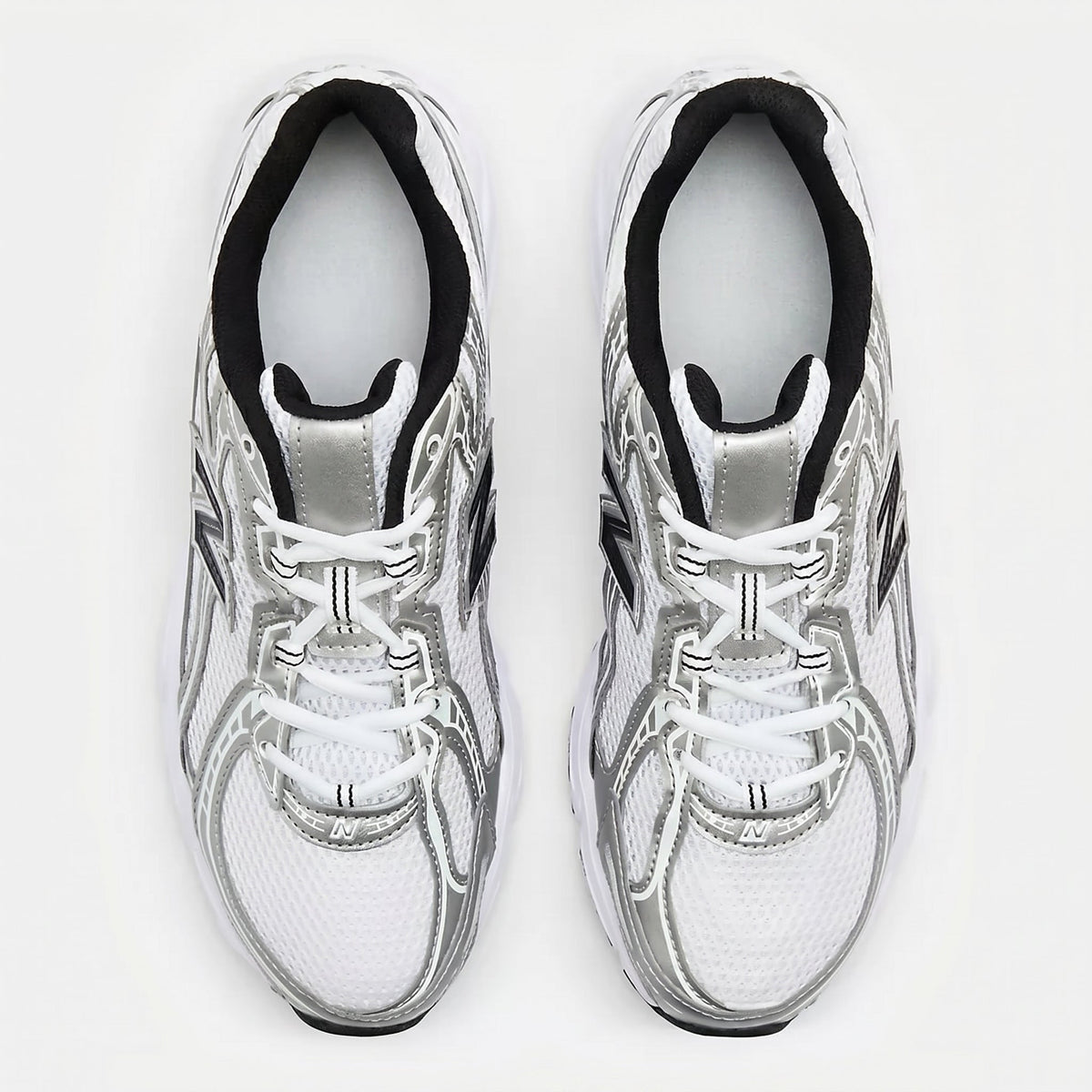 740  White with Metallic Silver and Black